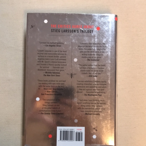 🌈2/$8 The Girl Who Kicked the Hornet’s Nest #3 - Picture 2 of 10